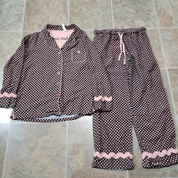 Jessie Steele Polka-dot pajamas - Picture 1 of 7